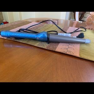 BABYLISS CURLING WAND
